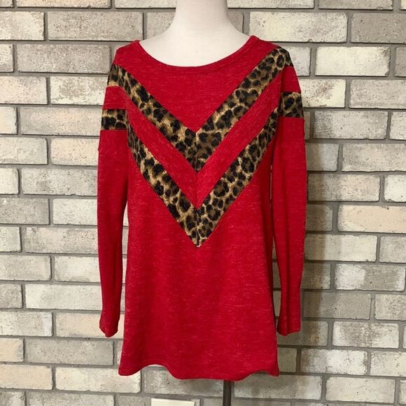 3for$20 top fits size medium (no tag) - Picture 1 of 4
